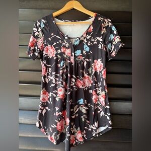 HALIFE Women’s Medium Short Sleeve Black Blouse Roses Henley